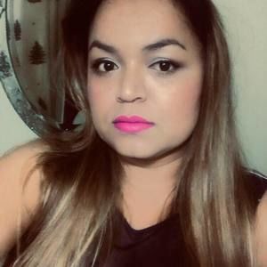 Meet your Posher, Aracely